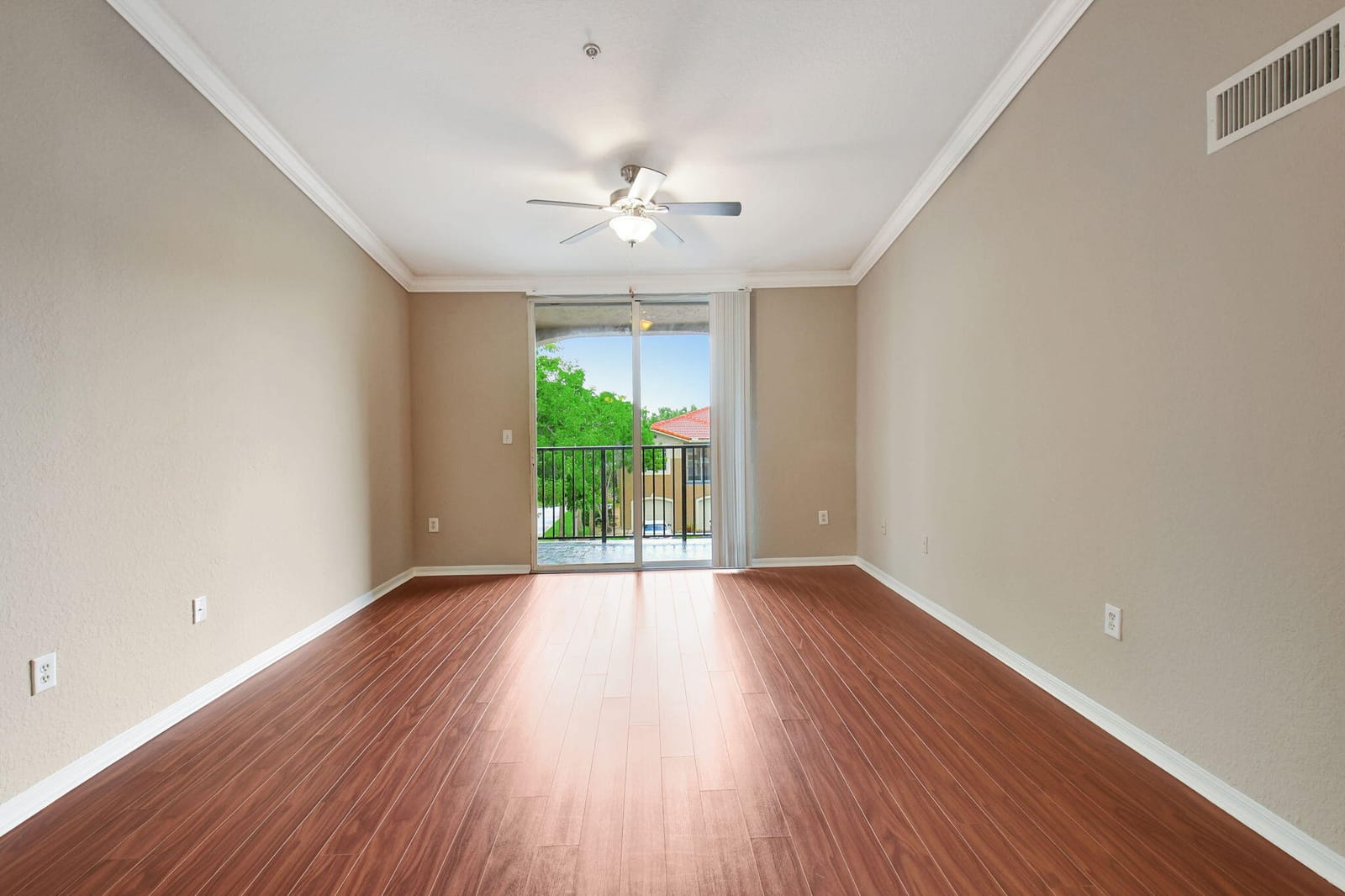 15065 Michelangelo Boulevard 305 — photo 7