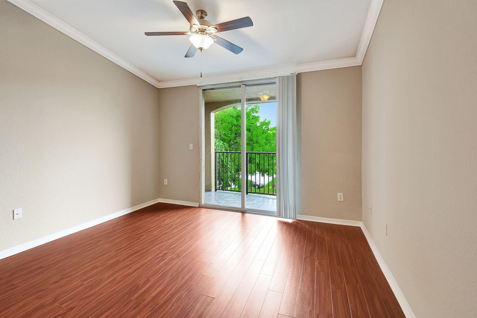15065 Michelangelo Boulevard 305 — photo 8