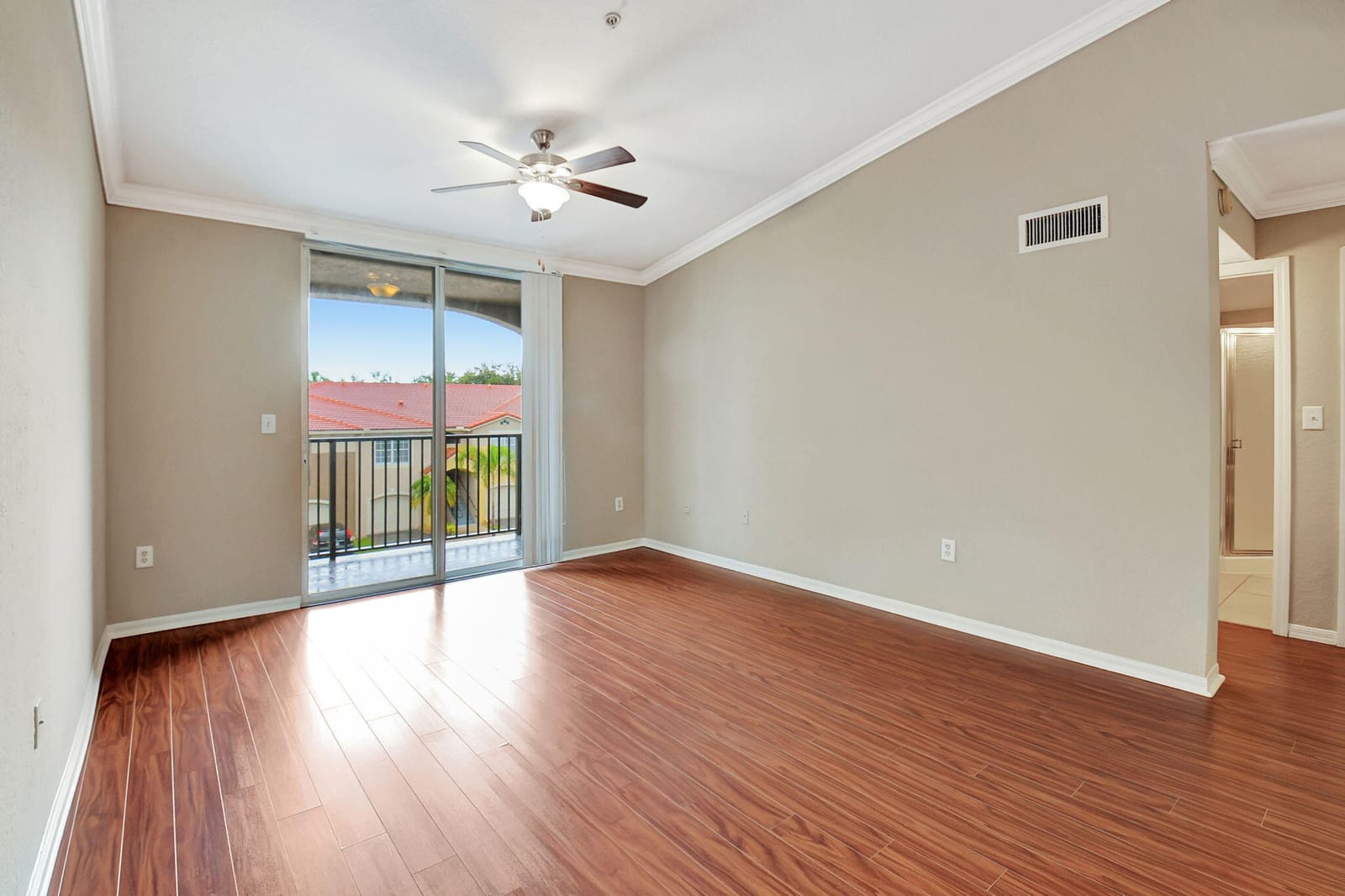 15065 Michelangelo Boulevard 305 — photo 9