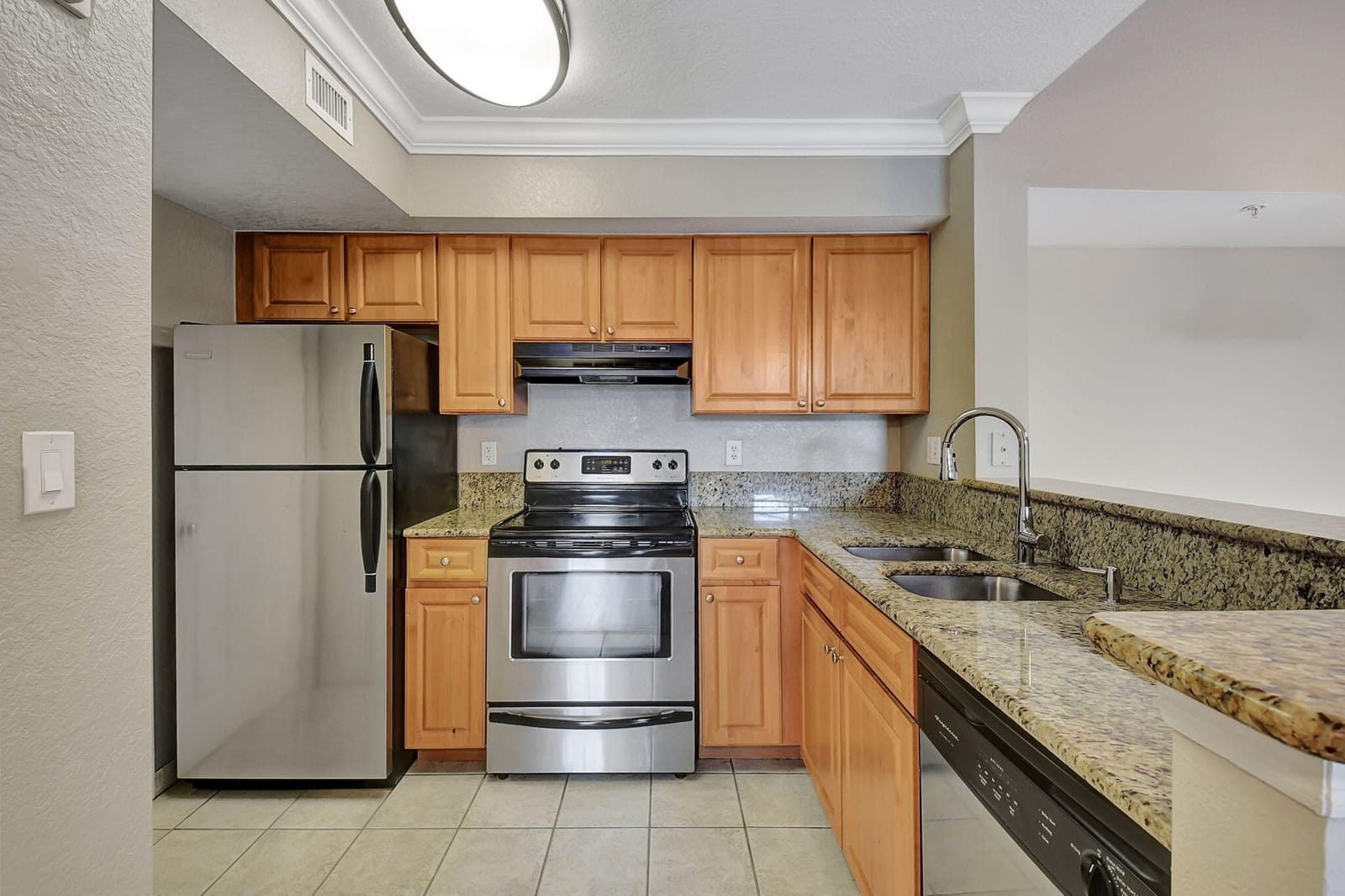 15065 Michelangelo Boulevard 305 — photo 3