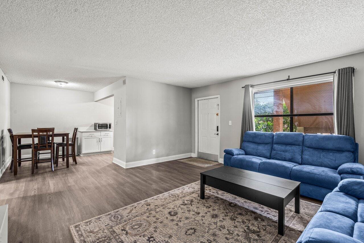 6900 SW 39th Street 101j — photo 4