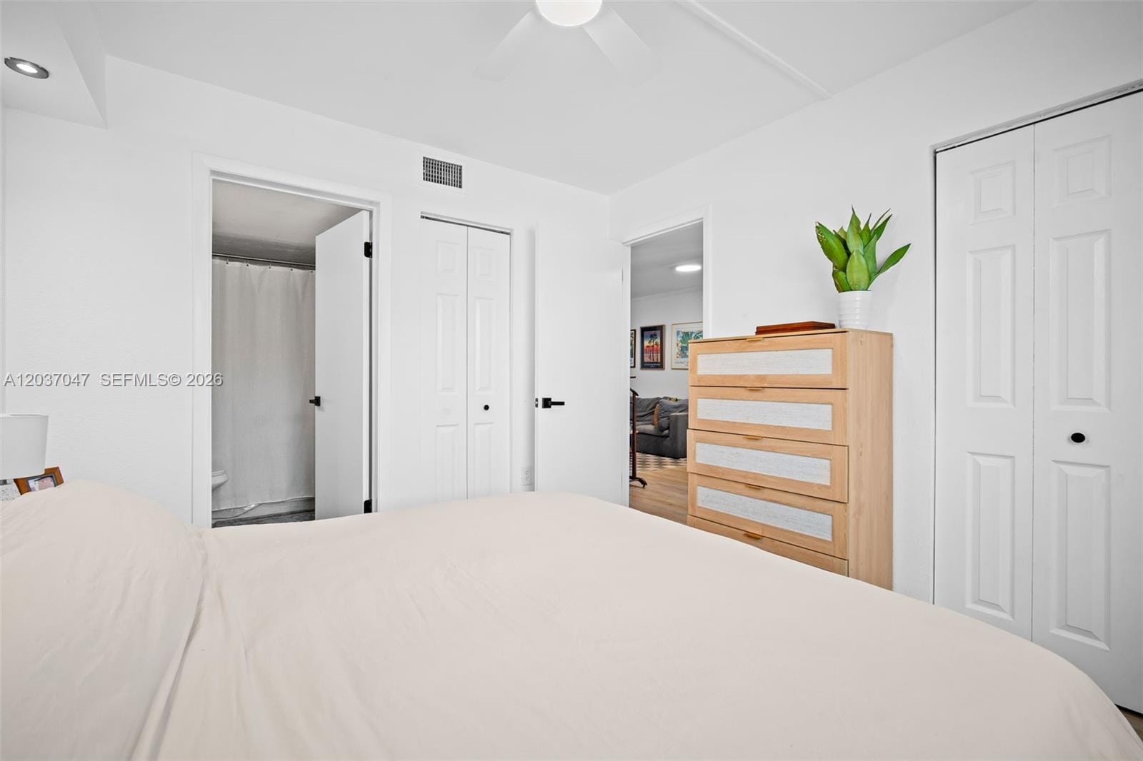 2575 SW 27th Avenue 304 — photo 8