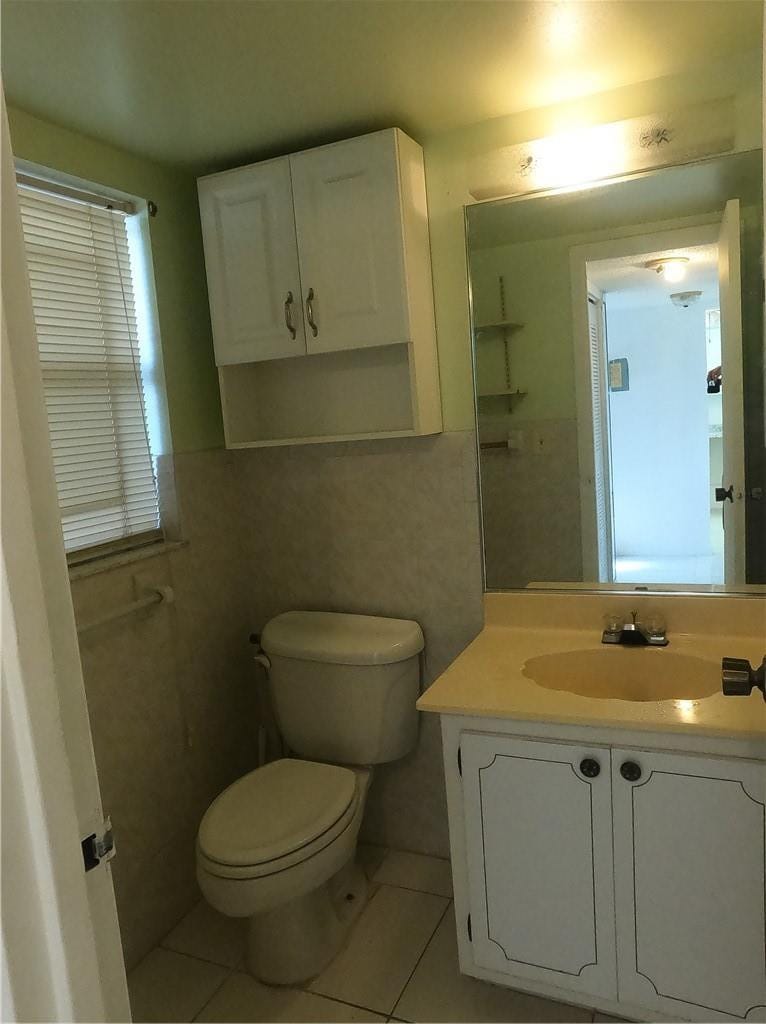 8390 Sands Point Boulevard F206, Tamarac, FL 33321 photo 10