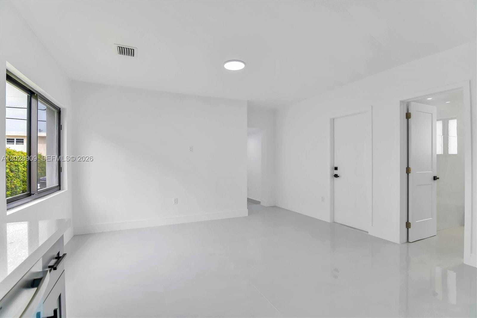 85 SW 30th Avenue, Miami, FL 33135 photo 11