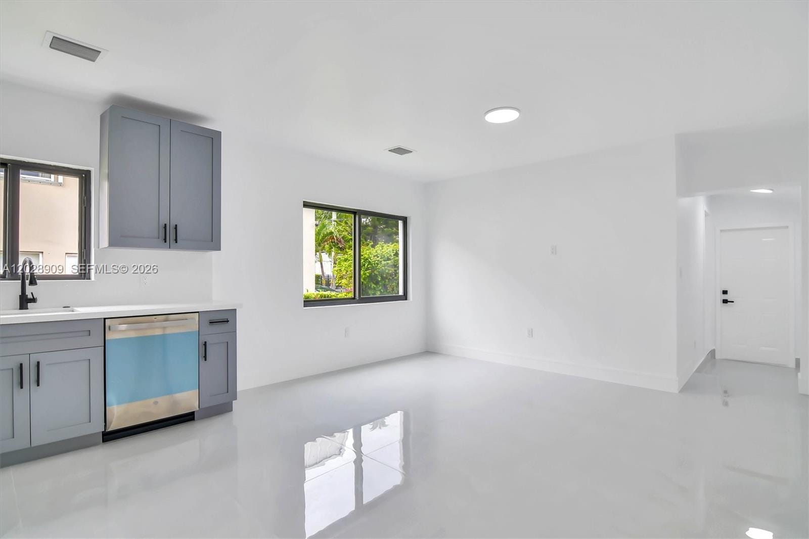85 SW 30th Avenue, Miami, FL 33135 photo 12
