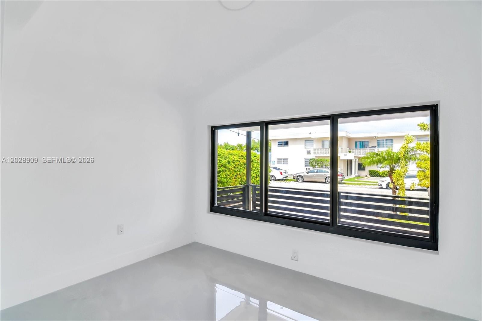 85 SW 30th Avenue, Miami, FL 33135 photo 8