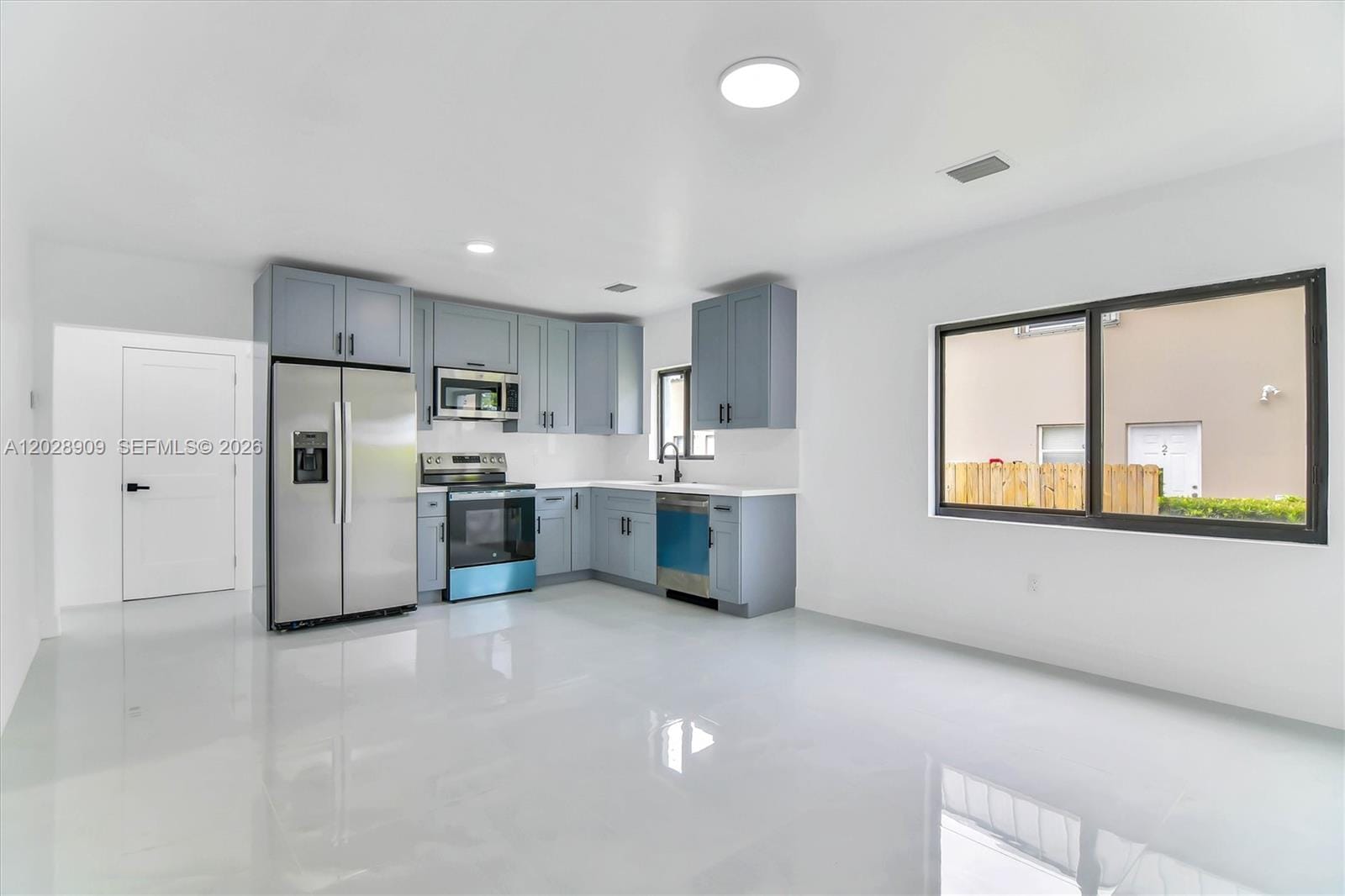 85 SW 30th Avenue, Miami, FL 33135 photo 9