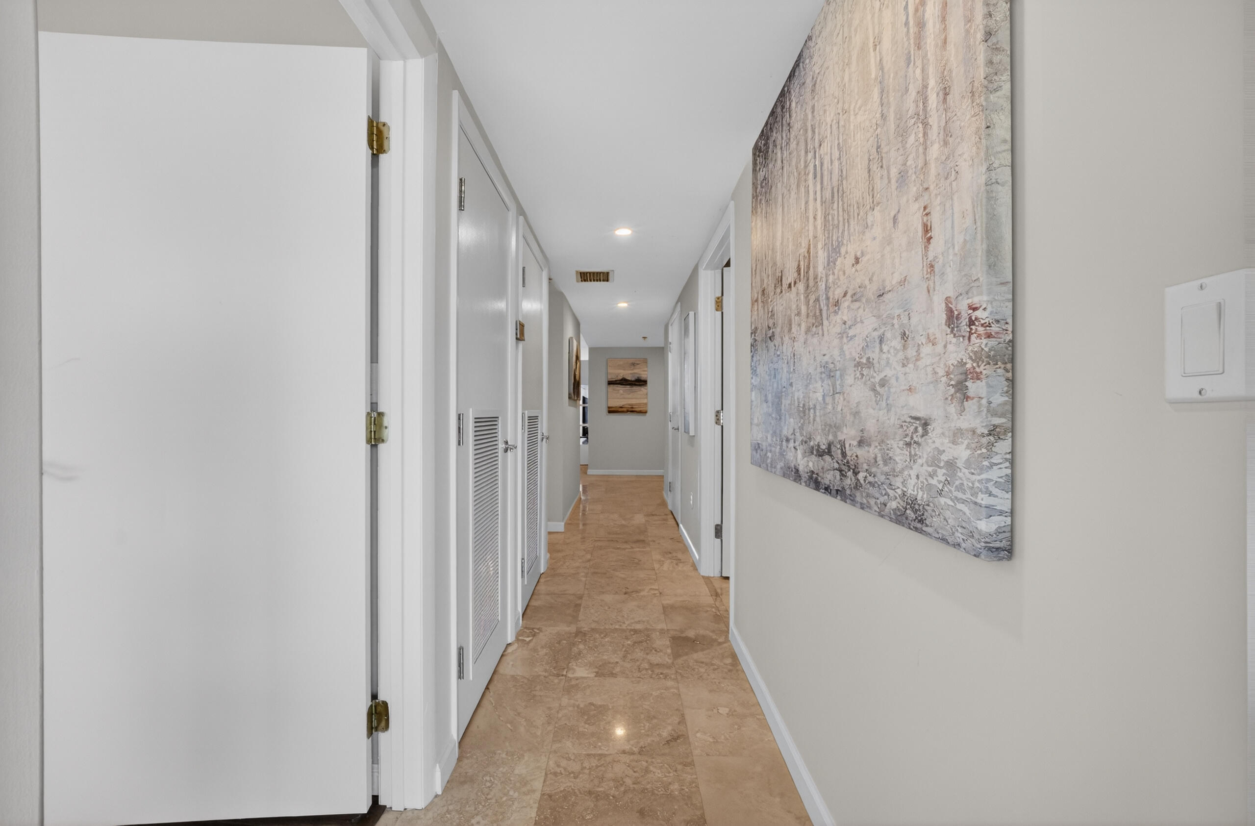 45 Hendricks Isle 403 — photo 12