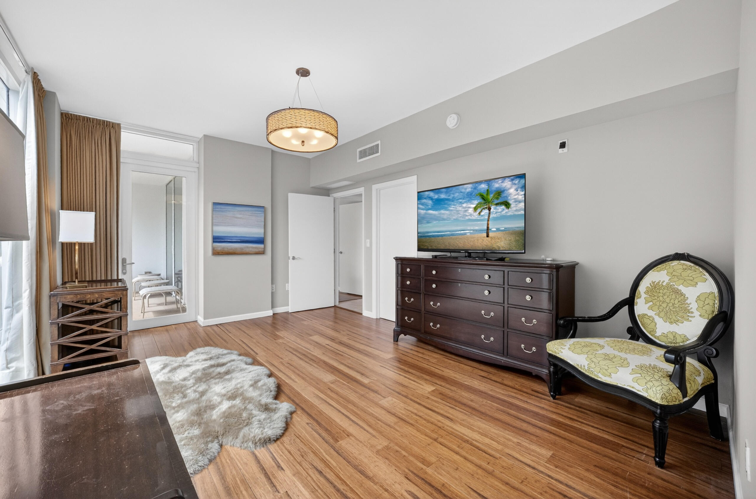 45 Hendricks Isle 403 — photo 6