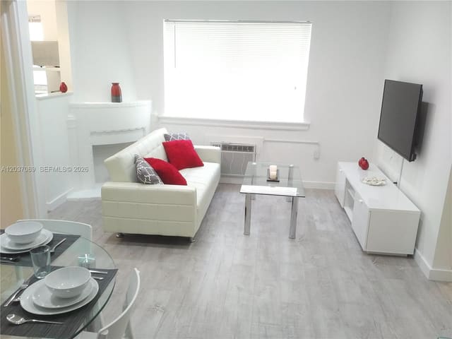 1525 Meridian Avenue 205, Miami Beach, FL 33139