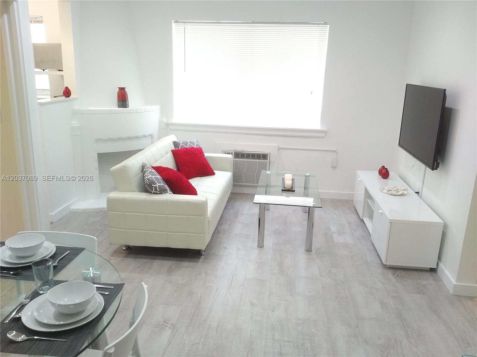 1525 Meridian Avenue 205, Miami Beach, FL 33139, Miami Beach