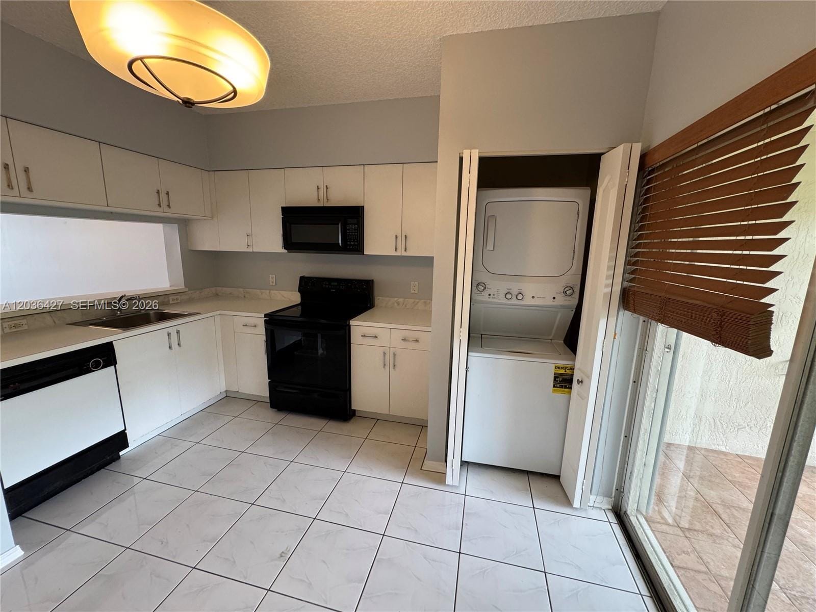 77 Simonton Creek 77 — photo 5