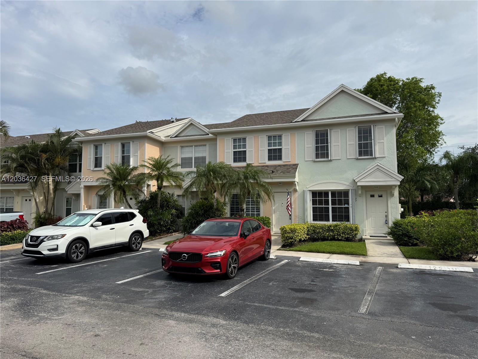 77 Simonton Cr 77 77, Weston, FL 33326, Weston