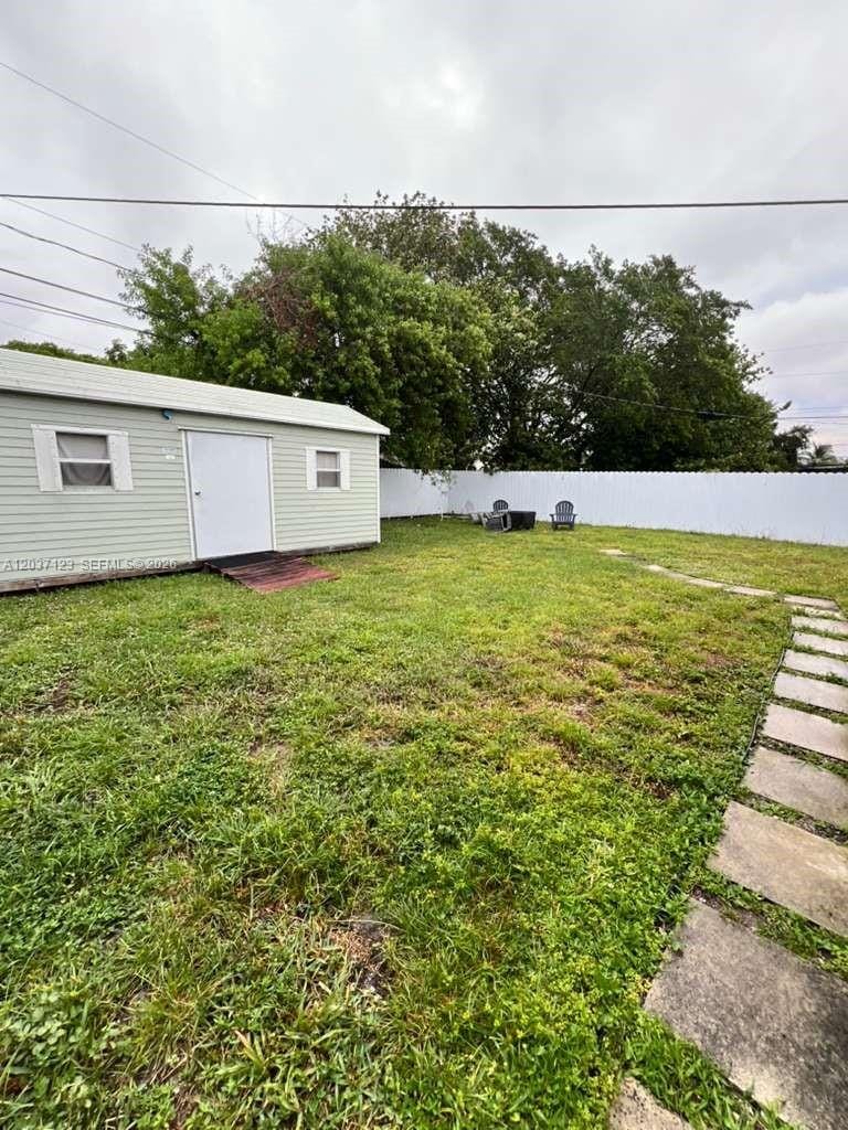 3221 NW 182nd Street, Miami Gardens, FL 33056 photo 18