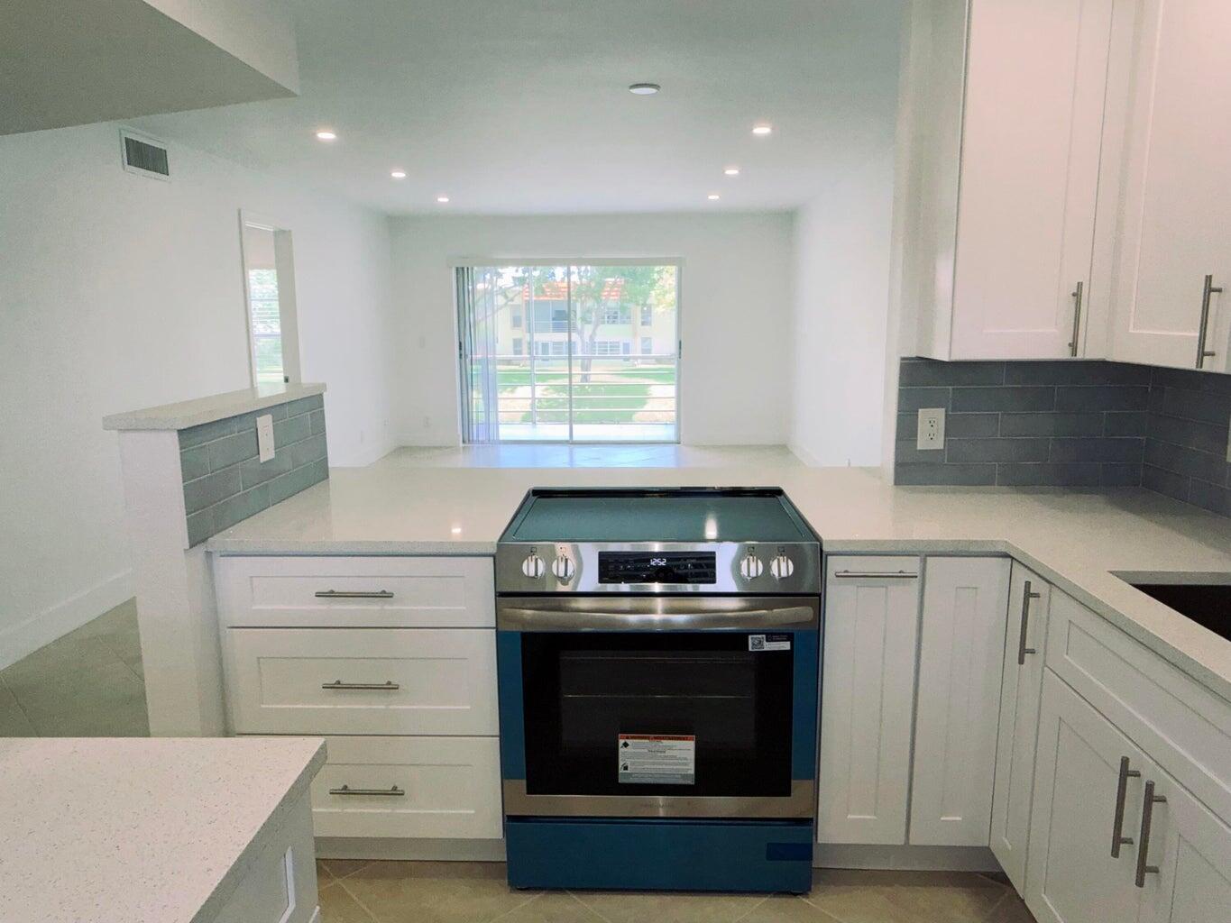 2900 Fiore Way, Delray Beach, FL 33445, Delray Beach
