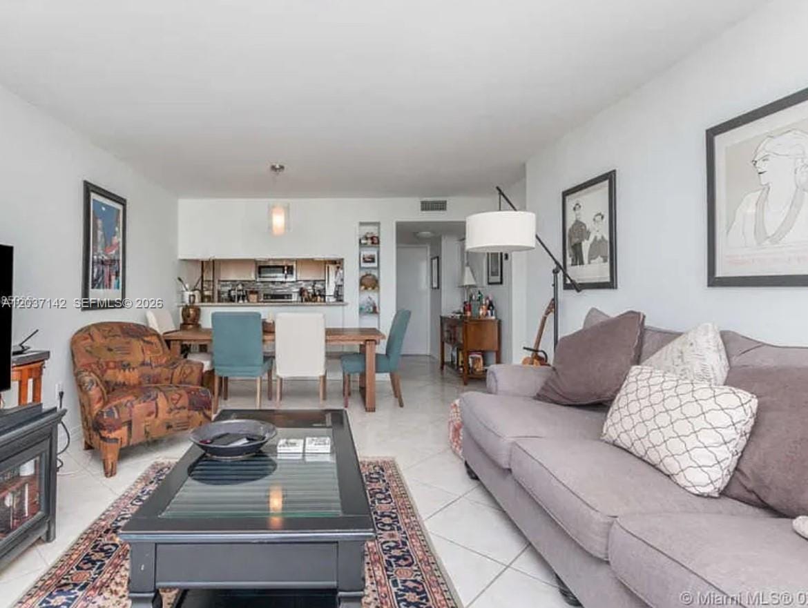 600 NE 36th Street 1006 — photo 7