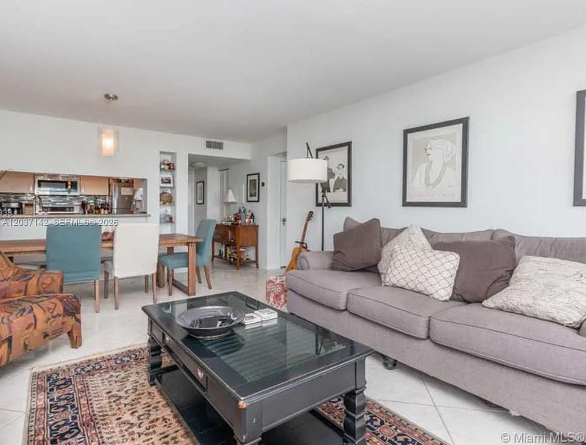 600 NE 36th Street 1006 — photo 10