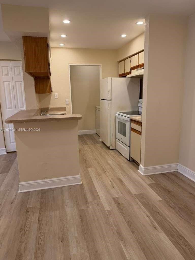 1247 SW 46th Avenue 1306, Pompano Beach, FL 33069 photo 2