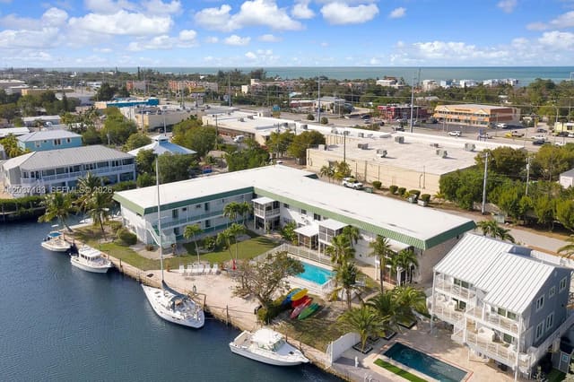 5301 Ocean Terrace 1, Marathon, FL 33050