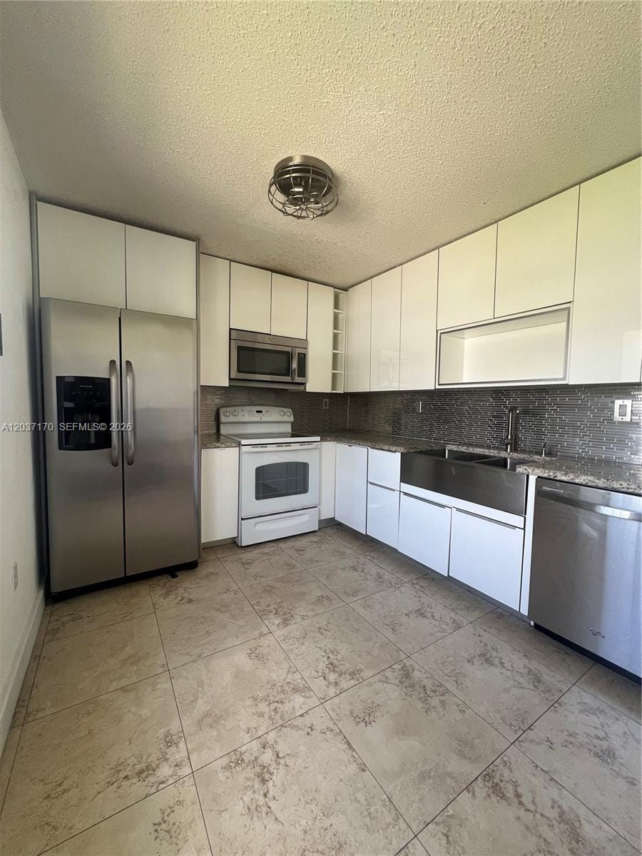 13742 SW 147th Cir Lane 227 — photo 3