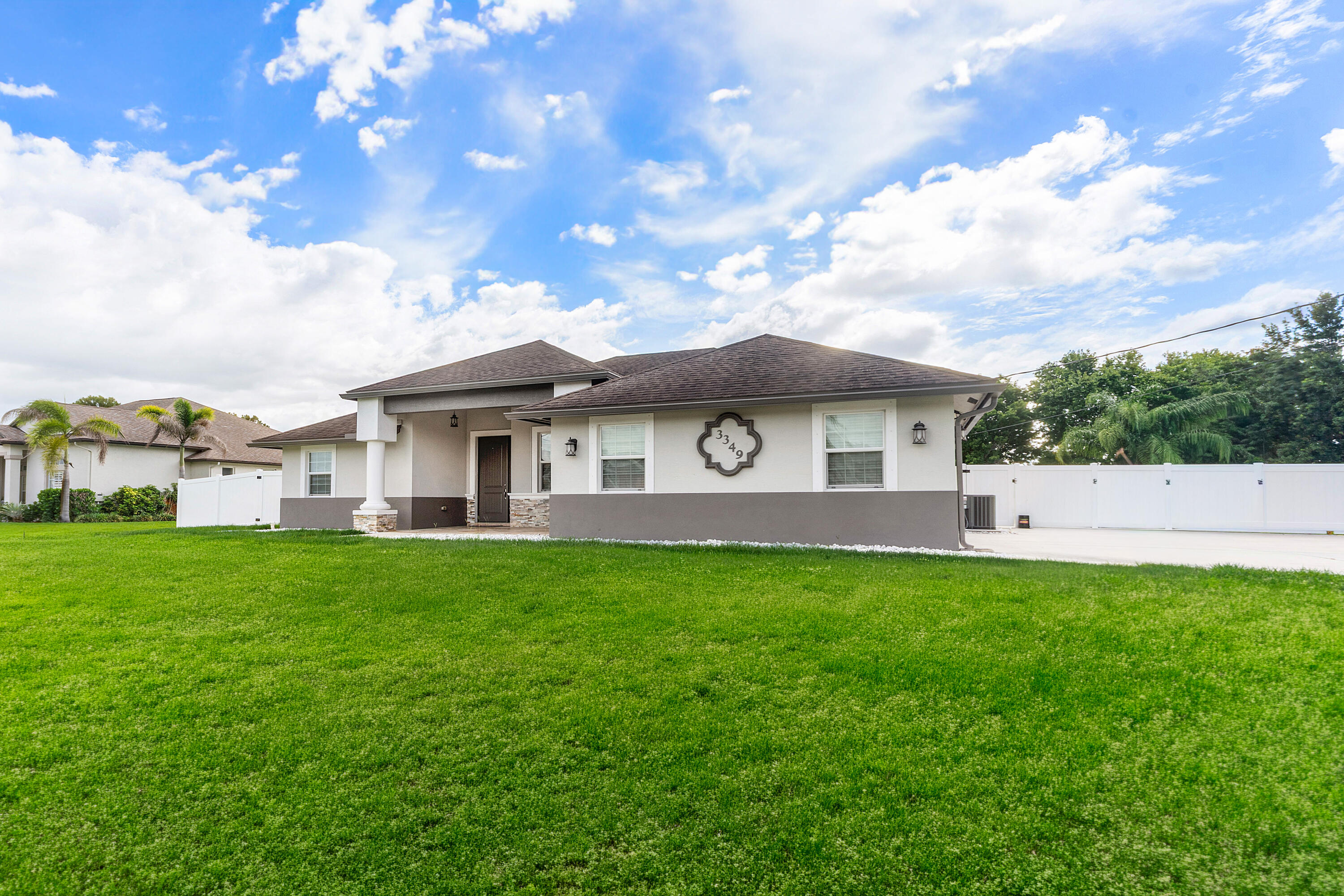 3349 SW Hill Street — photo 4