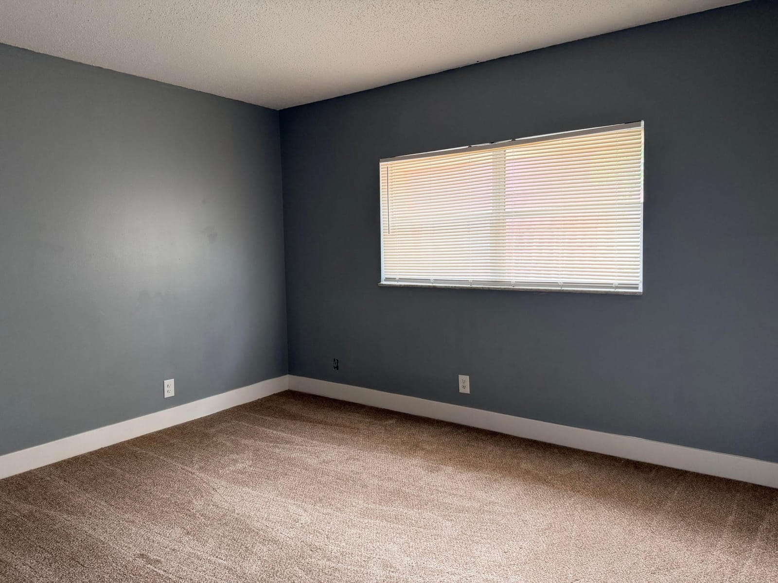 2552 NW 52nd Avenue B19 — photo 8