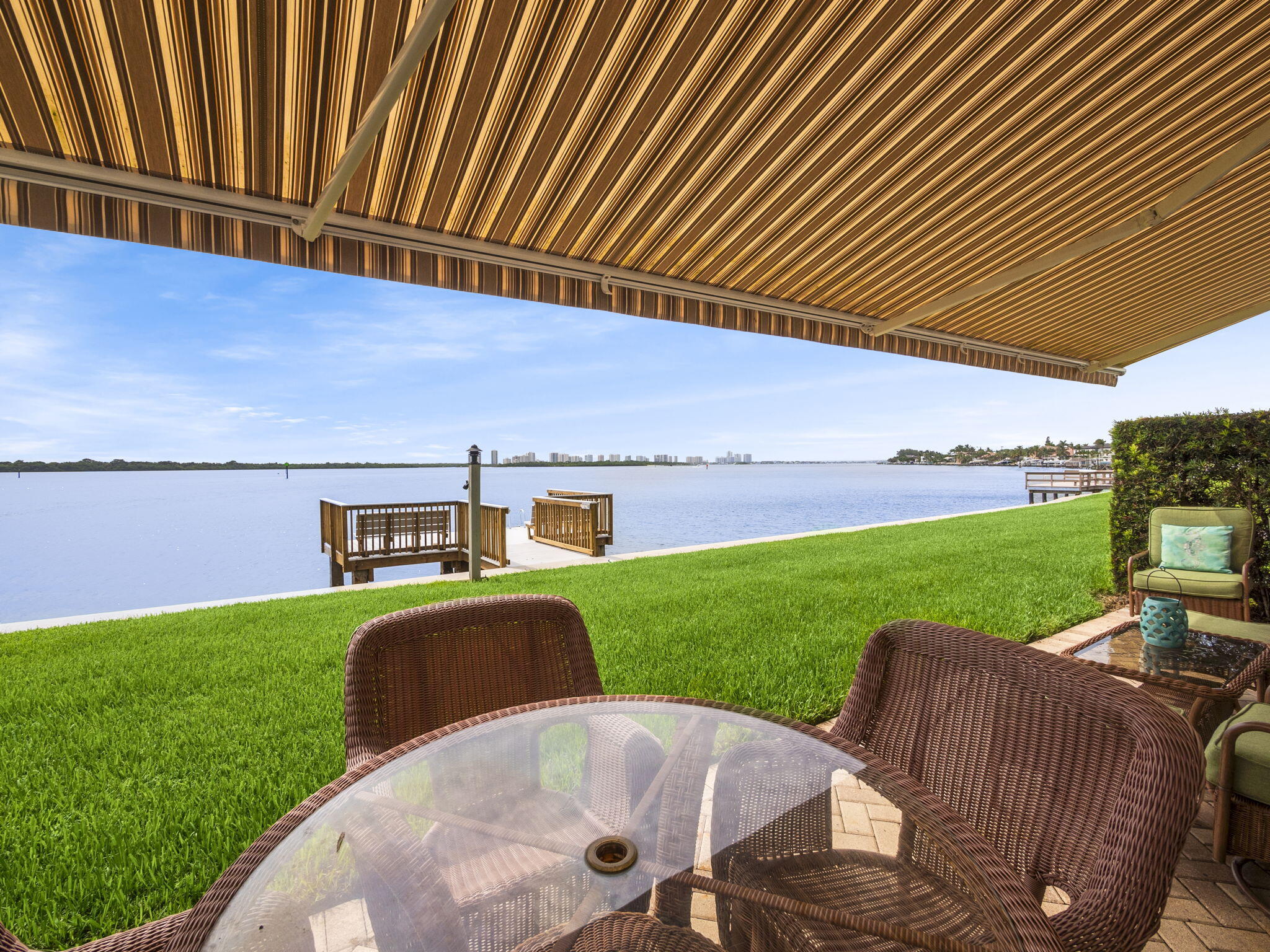 52 Yacht Club Drive 103, North Palm Beach, FL 33408, North Palm Beach