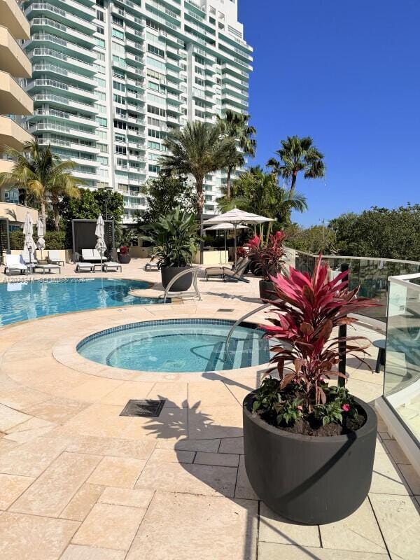 400 S Pointe Drive 307, Miami Beach, FL 33139 photo 21