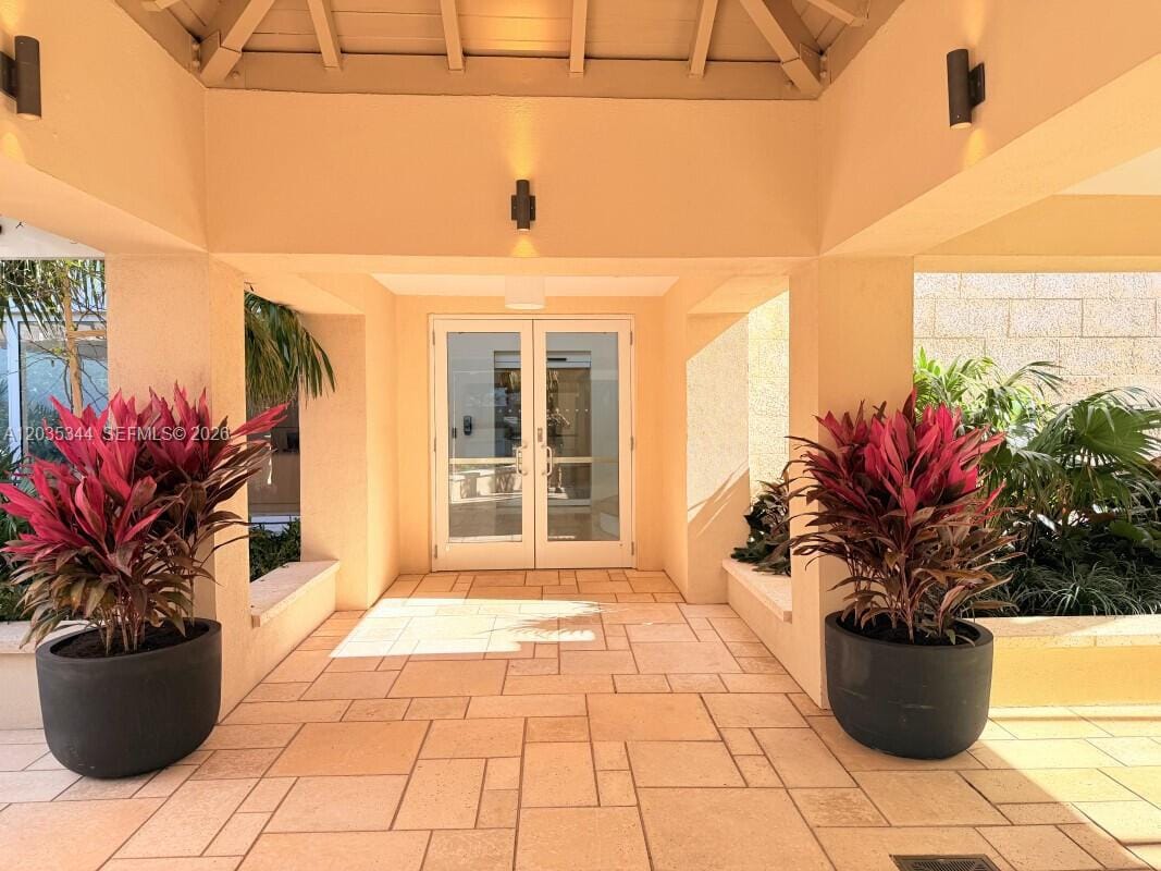 400 S Pointe Drive 307, Miami Beach, FL 33139 photo 30
