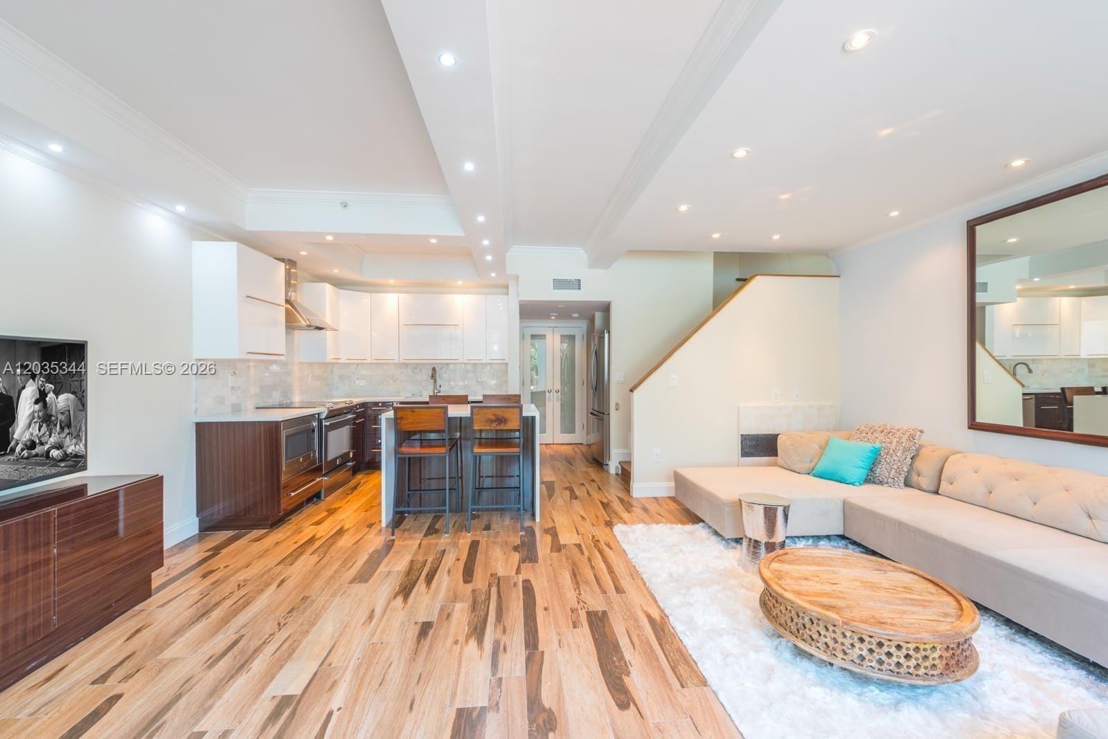 400 S Pointe Drive 307, Miami Beach, FL 33139 photo 4