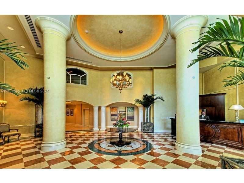 19900 E Country Club Drive 218, Aventura, FL 33180 photo 5