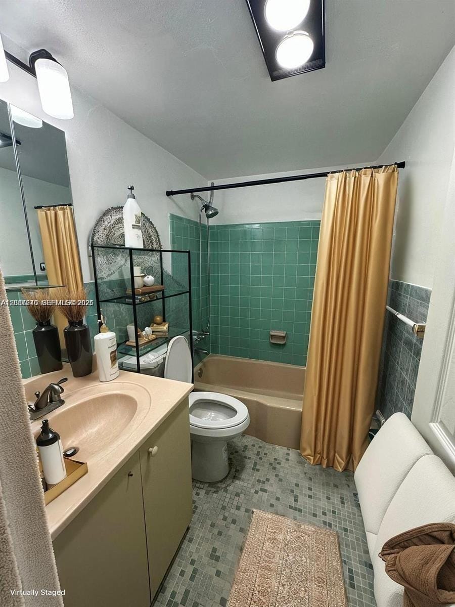 1321 NW 43rd Avenue 104 — photo 5