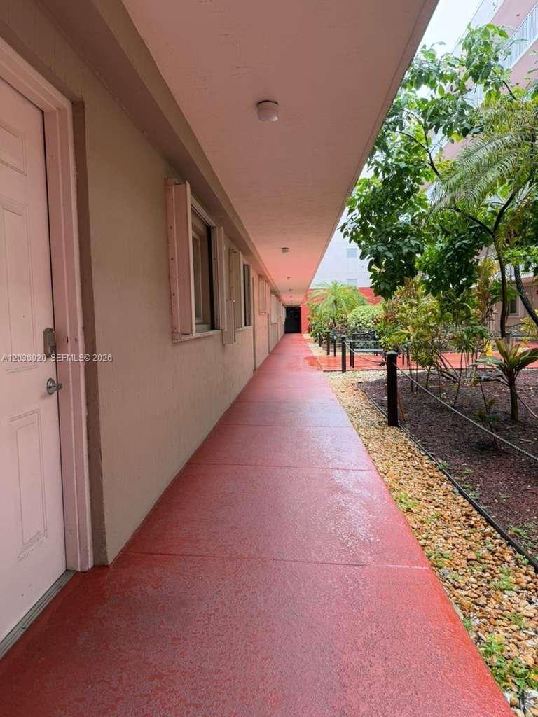 600 NW 32nd Place 105, Miami, FL 33125, Miami