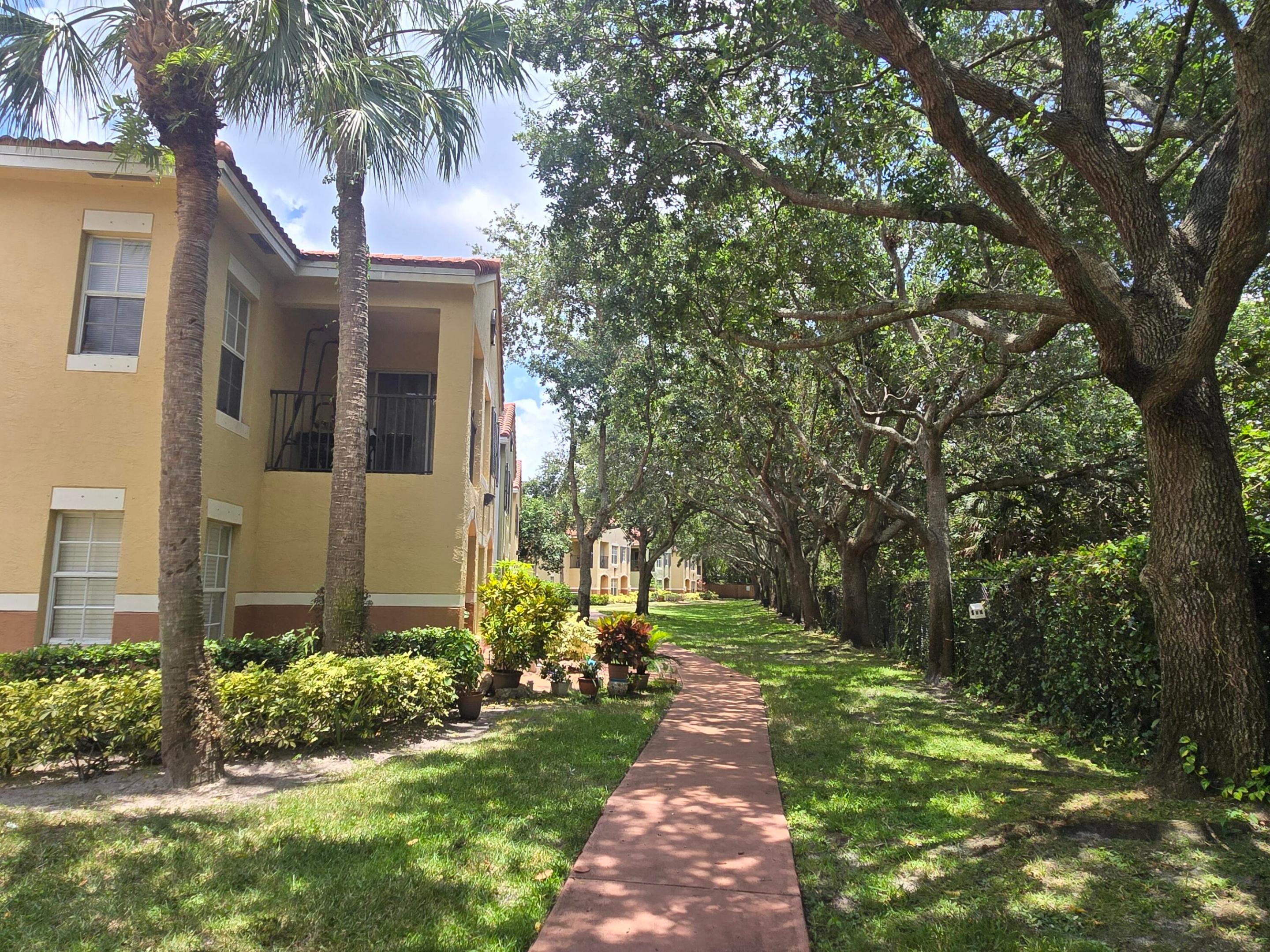10306 Fox Trail Road S 912, West Palm Beach, FL 33411, West Palm Beach