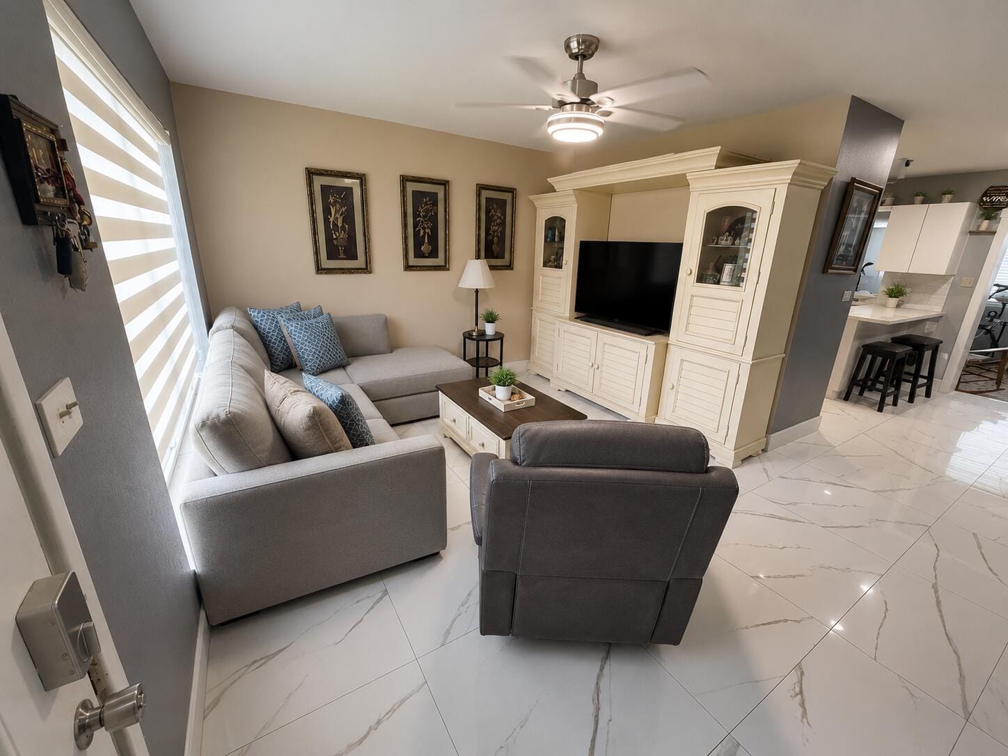 5341 NW 180th Terrace, Miami Gardens, FL 33055 photo 2