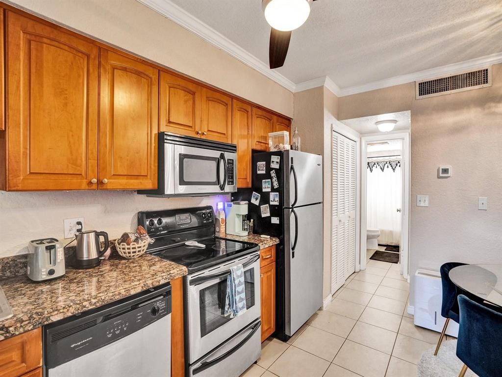 2190 SE 5th Street 4-a — photo 11