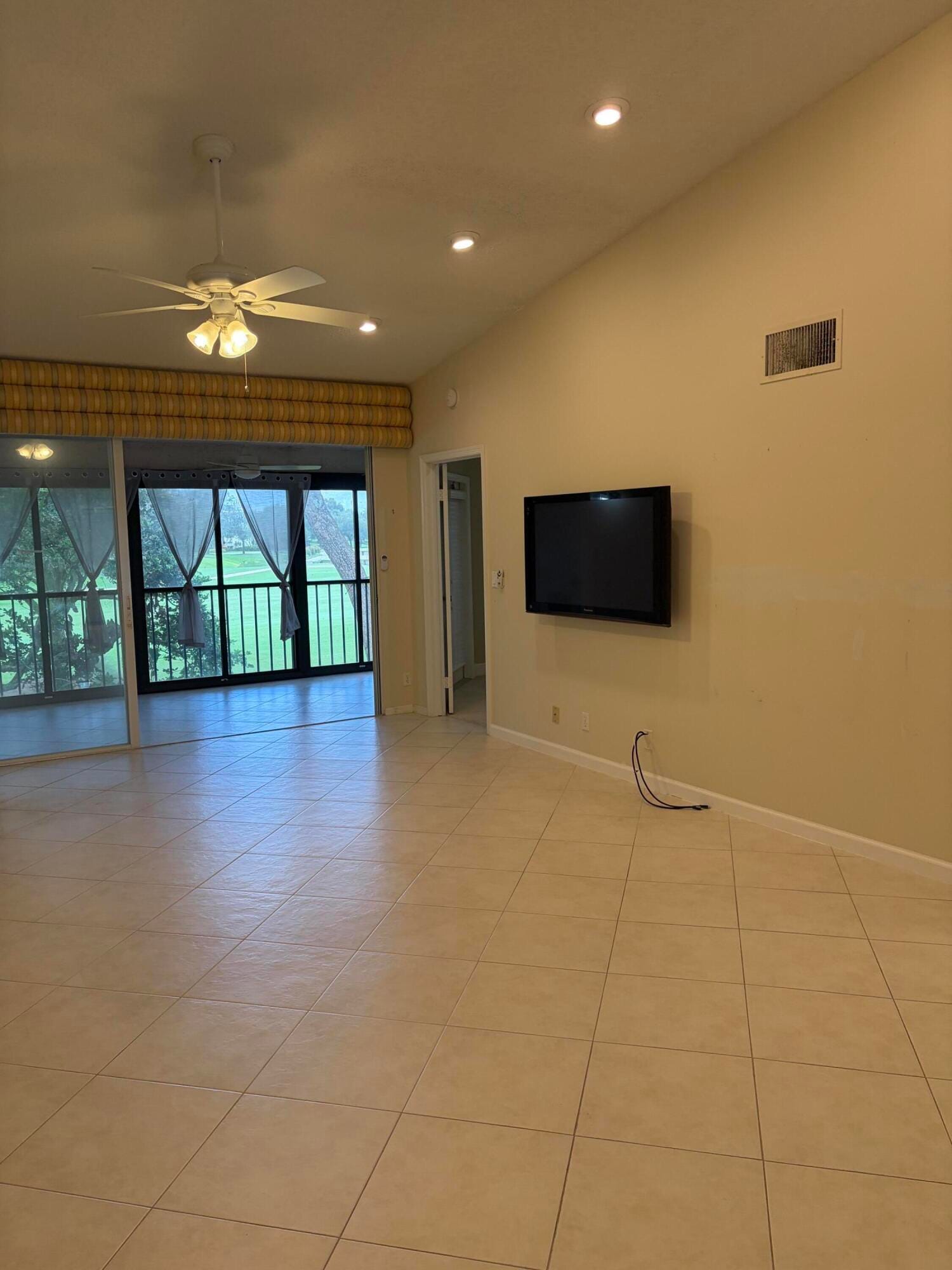 7254 Clunie Place 15005, Delray Beach, FL 33446 photo 10