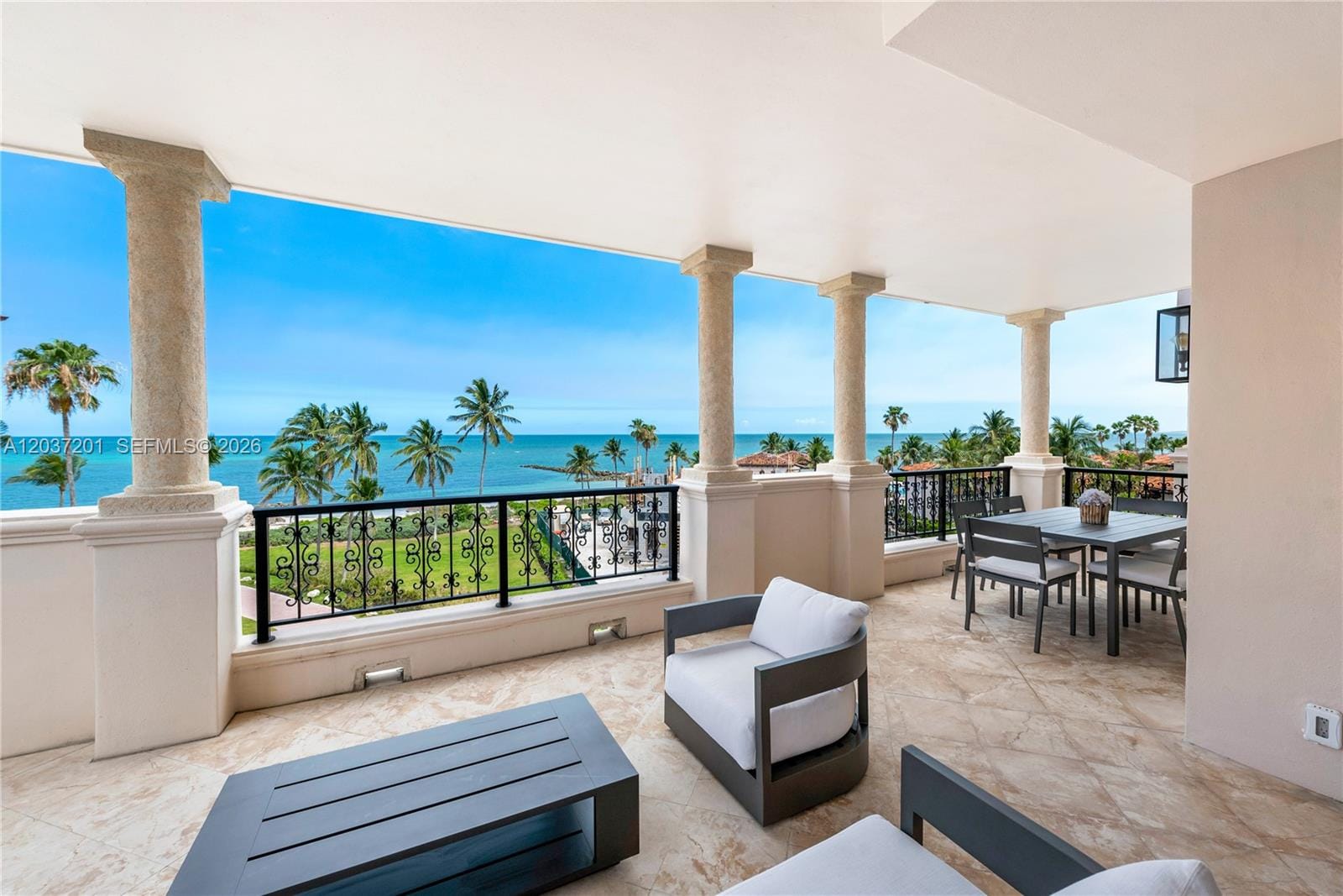 19242 Fisher Island Drive 19242 — photo 7