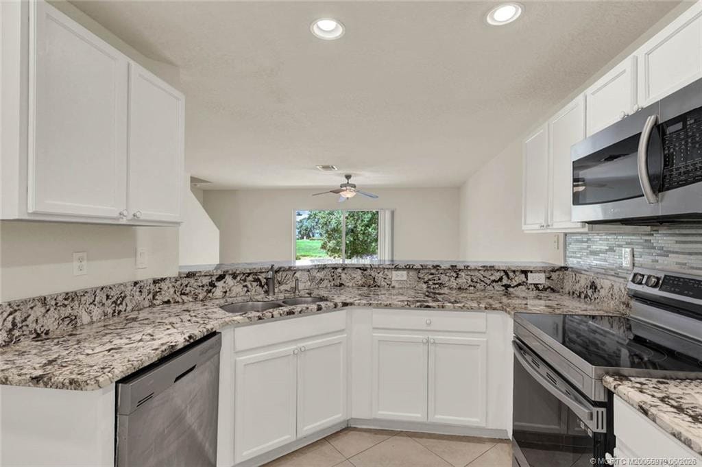 2977 SE Lexington Lakes Drive, Stuart, FL 34994 photo 14