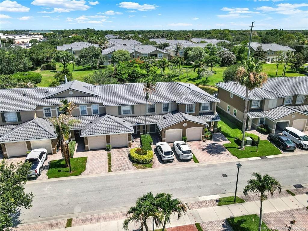 2977 SE Lexington Lakes Drive, Stuart, FL 34994 photo 4