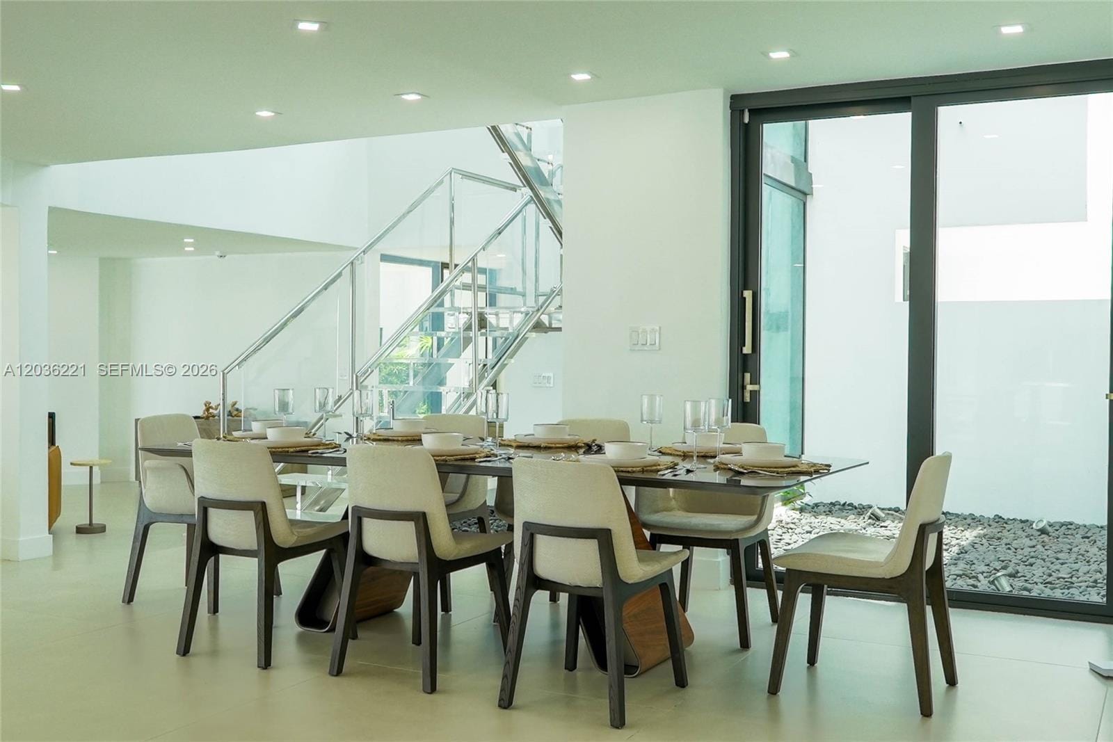7720 Miami View Drive — photo 10
