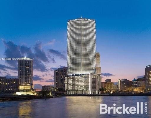 200 Biscayne Boulevar Way 3110, Epic West, Miami, FL