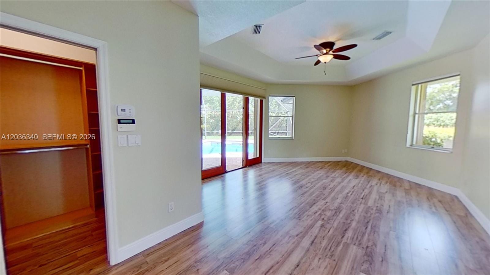 405 Sabal Way — photo 9