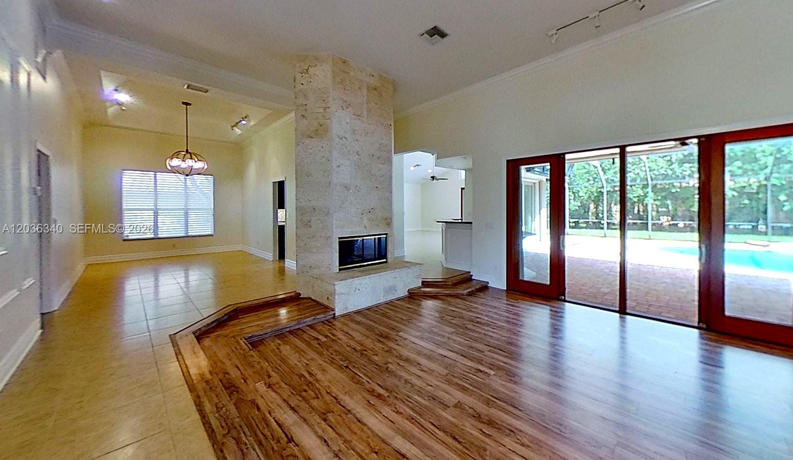 405 Sabal Way — photo 3