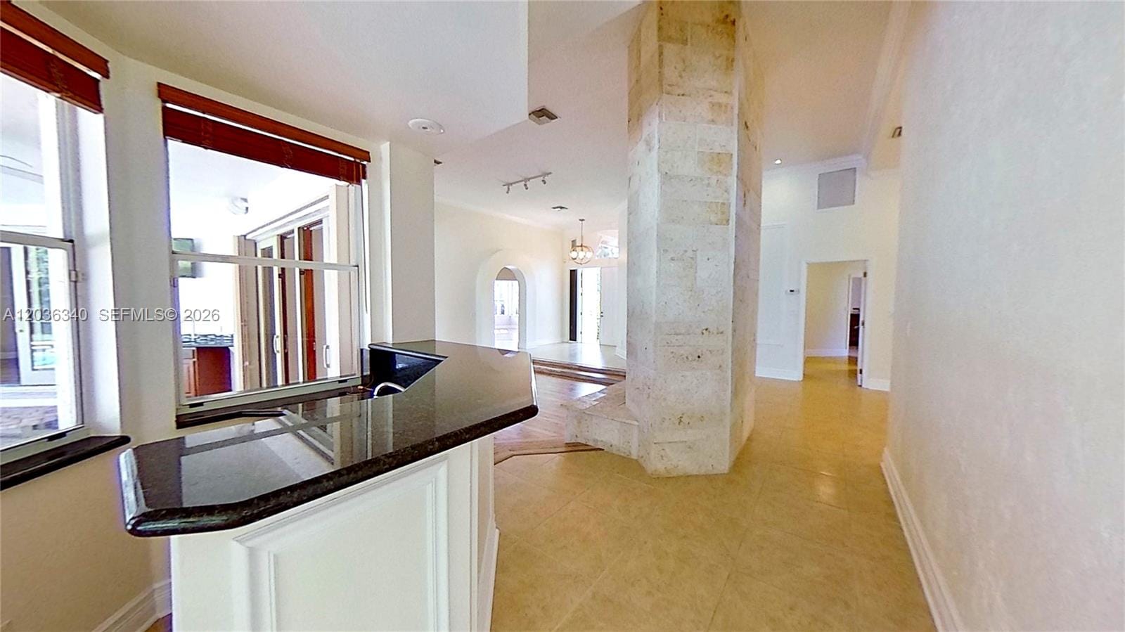 405 Sabal Way — photo 4