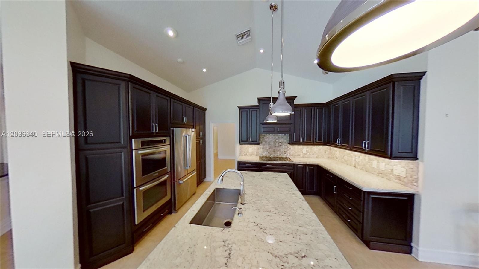 405 Sabal Way — photo 6