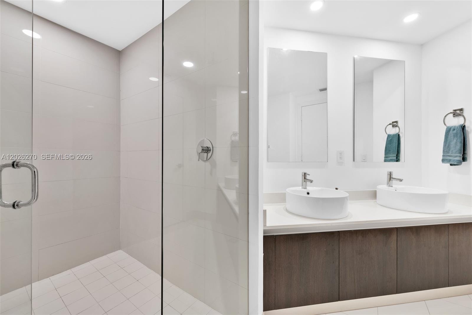 121 NE 34th Street L304, Miami, FL 33137 photo 20