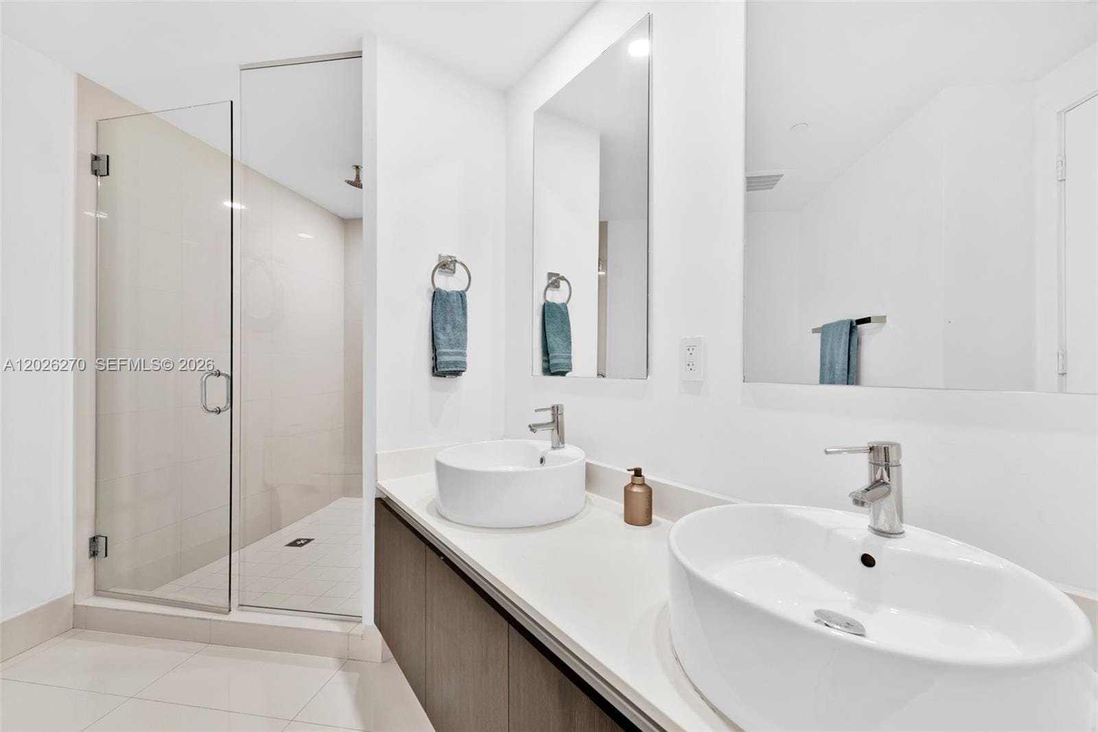 121 NE 34th Street L304, Miami, FL 33137 photo 21