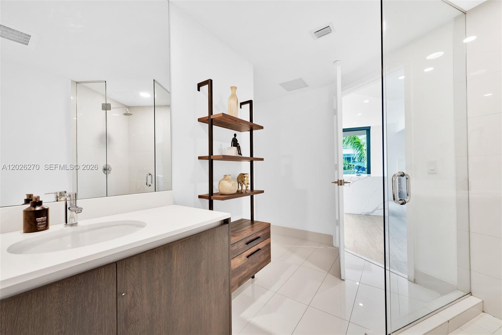 121 NE 34th Street L304, Miami, FL 33137 photo 26