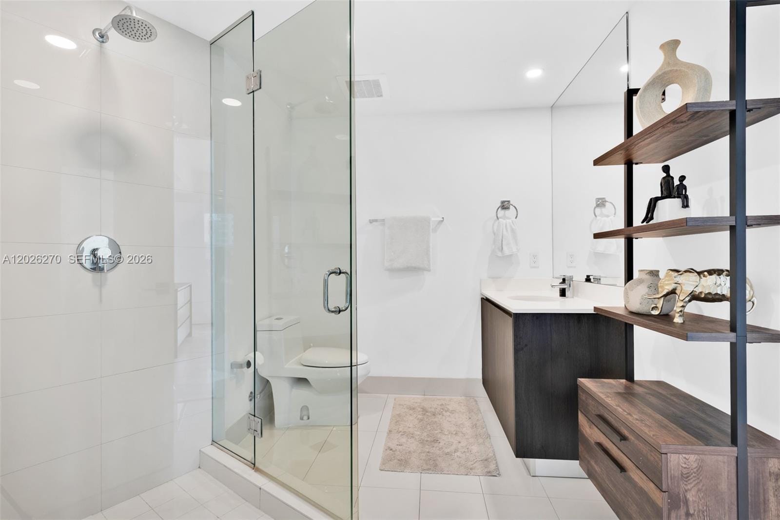 121 NE 34th Street L304, Miami, FL 33137 photo 27